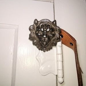 Lion Mayne Express Belt Buckle (no belt included)